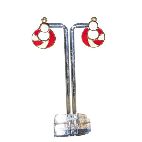Trifari Vintage Red & Gold Clip-On Earrings - Picture 1 of 7